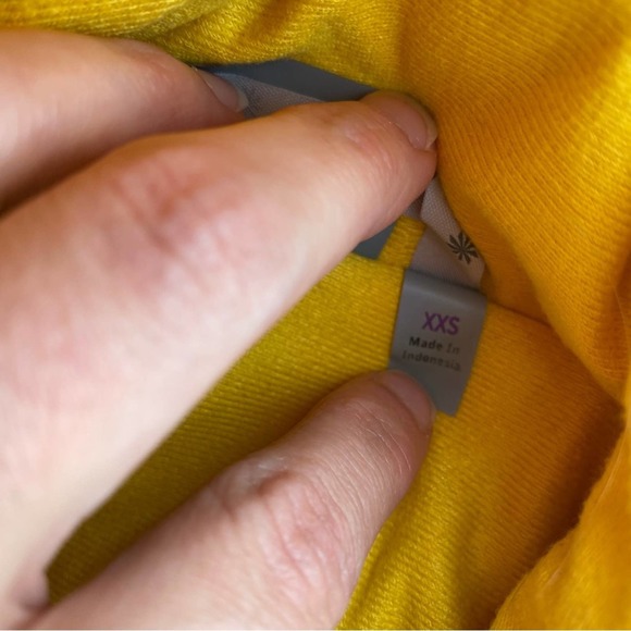 ATHLETA Yellow Water Resistant Hooded Fully Lined Vest XXS - Picture 5 of 7